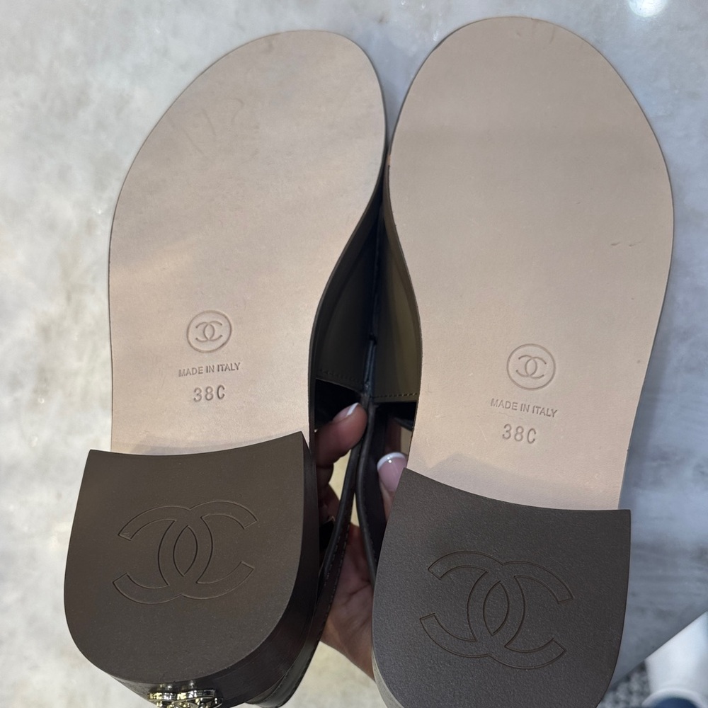 CHANEL Dark Brown Slingback Loafers - Picture 5 of 6